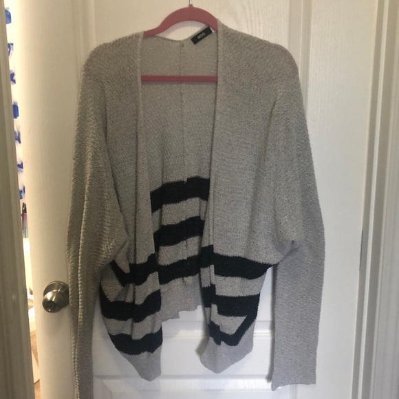 Urban Outfitters BDG grey & black open cardigan Large - Picture 1 of 2